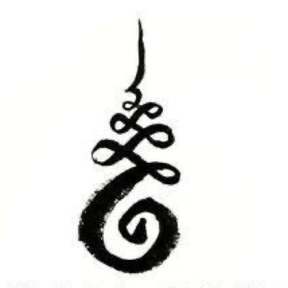 Meet your Posher, Kendra - Picture 1 of 1